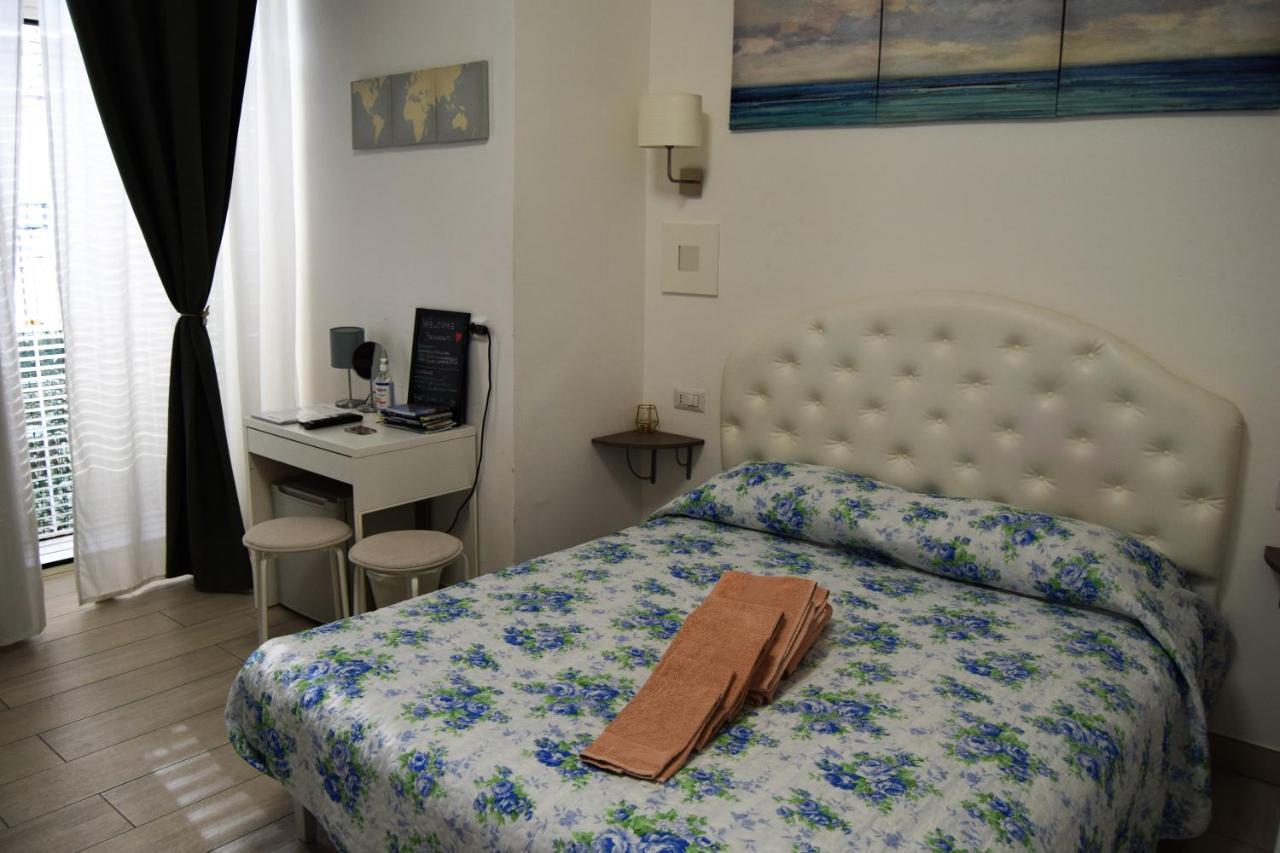 Bed and Breakfast Domus San Biagio 14 Neapel Exterior foto