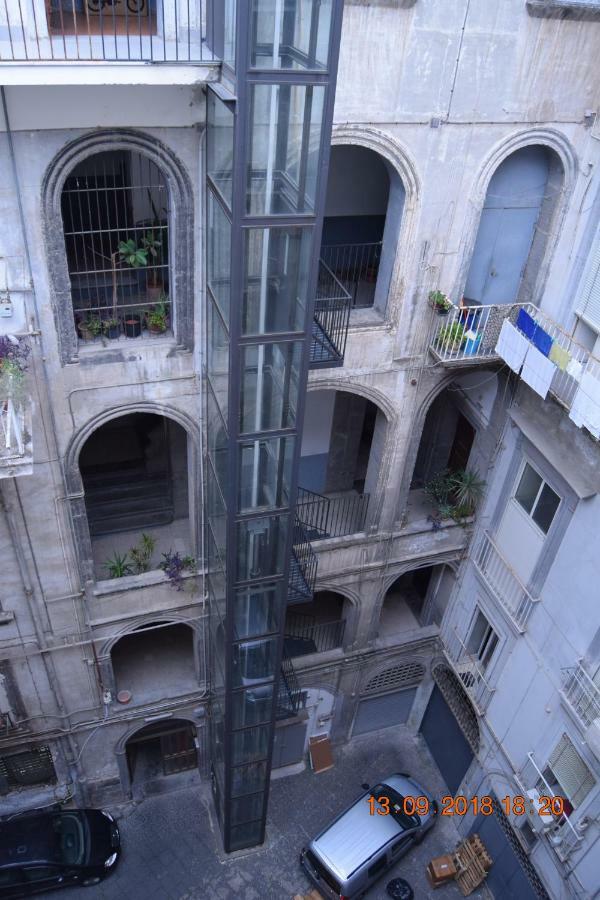 Bed and Breakfast Domus San Biagio 14 Neapel Exterior foto