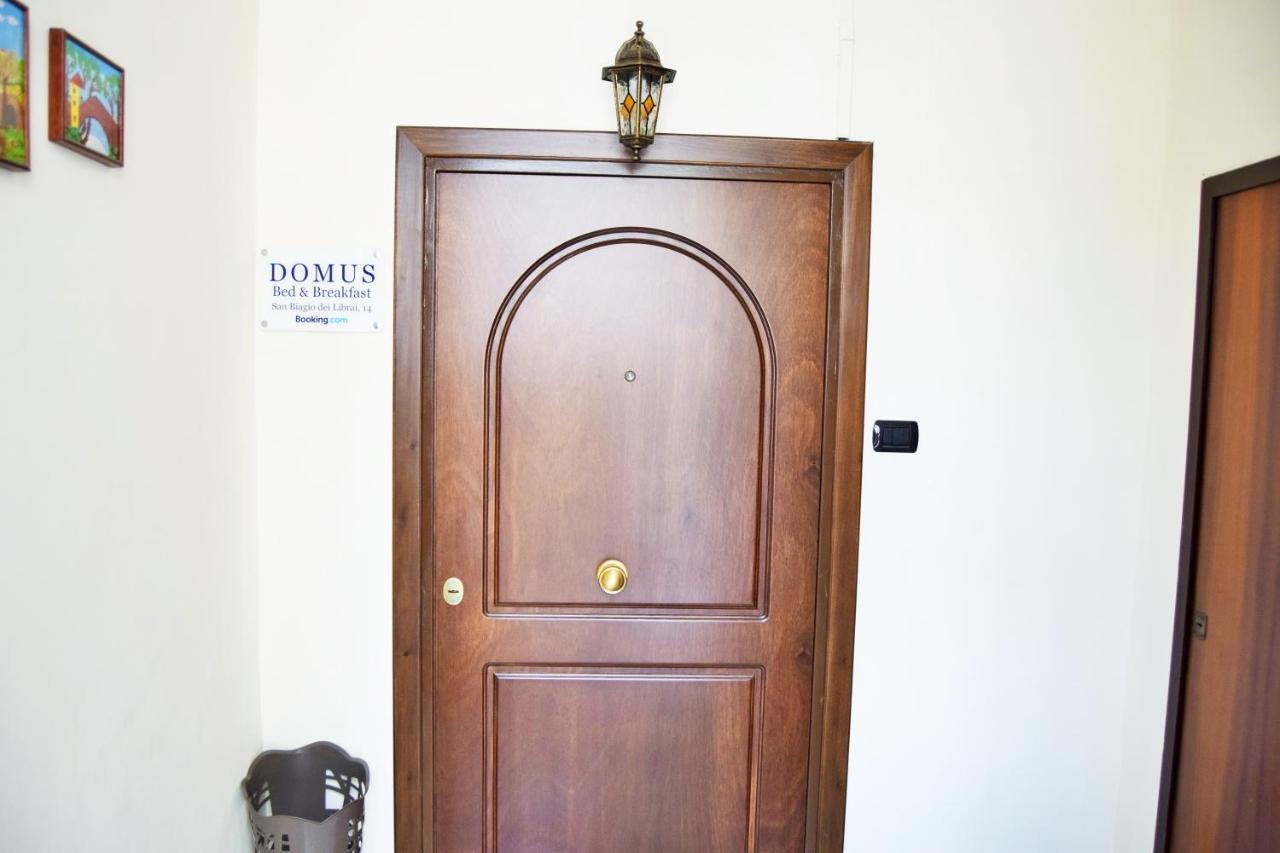 Bed and Breakfast Domus San Biagio 14 Neapel Exterior foto
